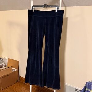 Juicy Couture velour bell bottom pull on lounge pants